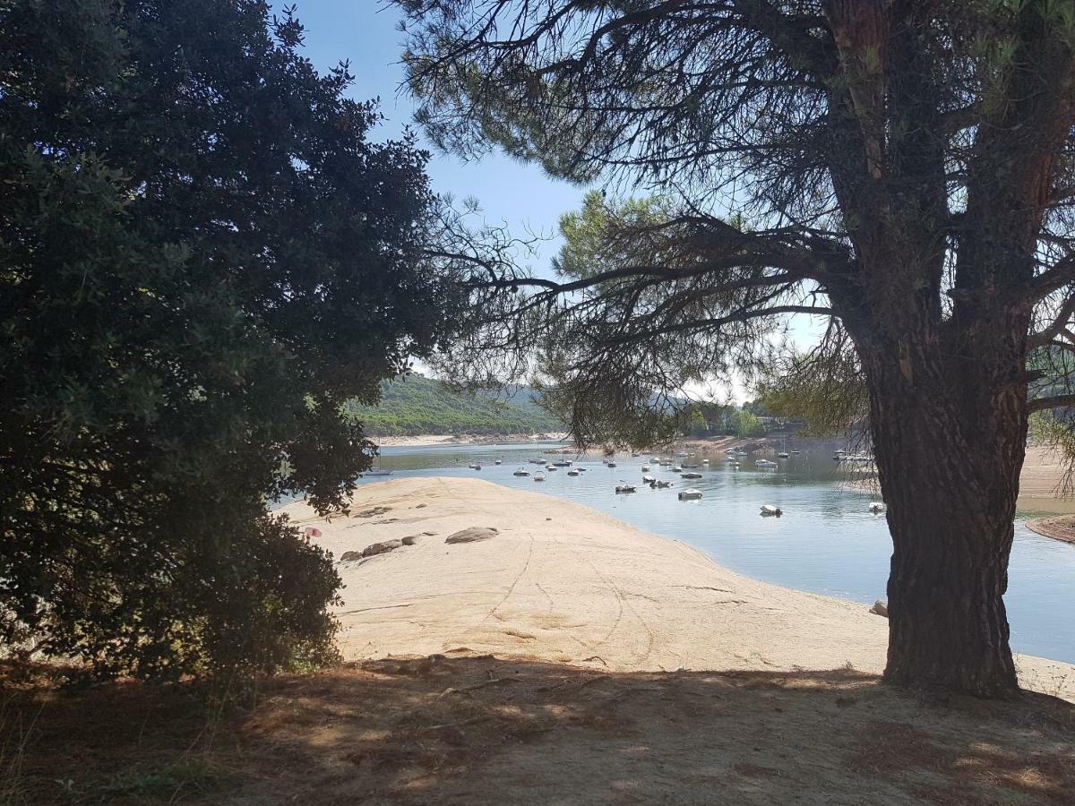Retiro Chic Frente Al Lago - A 1 Hora De Madrid, Pantano De San Juan San Martín de Valdeiglesias Exterior foto
