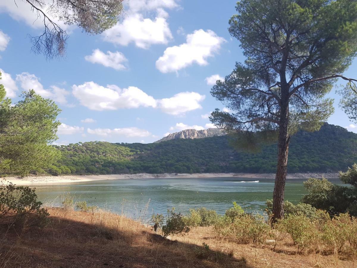 Retiro Chic Frente Al Lago - A 1 Hora De Madrid, Pantano De San Juan San Martín de Valdeiglesias Exterior foto